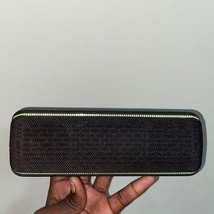 Sony bluetooth speaker (XB32)
